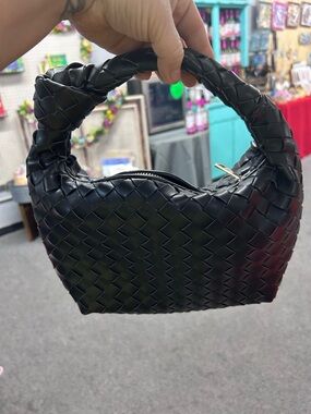 Woven Top-Handle Mini Bag - Black